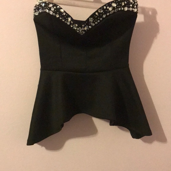 Top - Picture 4 of 4